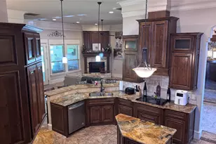 9707 Trinity Ct, Granbury, TX 76049 - Photo 12