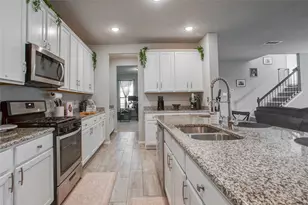 2820 Brittlebush Dr, Fort Worth, TX 76108 - Photo 16