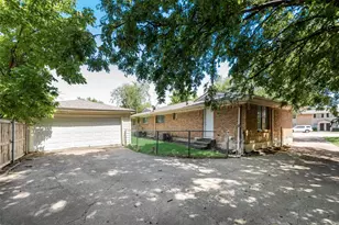 902 Spring Valley Plaza, Richardson, TX 75080 - Photo 16
