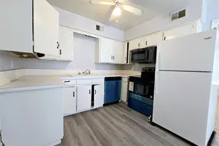 902 Spring Valley Plaza, Richardson, TX 75080 - Photo 6