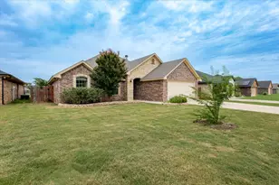 9148 Parkview Cir, Tolar, TX 76476 - Photo 2