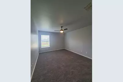 1024 Fair Oaks Drive, Grand Prairie, TX 75052 - Photo 32
