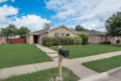 2133 Lone Pecan Drive, Mesquite, TX 75181 - Photo 1