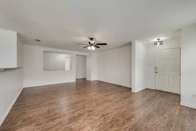 2133 Lone Pecan Drive, Mesquite, TX 75181 - Photo 4