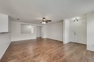 2133 Lone Pecan Dr, Mesquite, TX 75181 - Photo 4