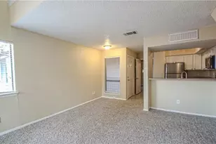 9835 Walnut St, Dallas, TX 75243 - Photo 16