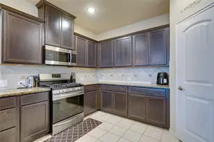 10405 Big Sandy Ct, McKinney, TX 75071 - Photo 8