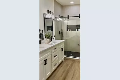 2157 Clarksville Street, Paris, TX 75460 - Photo 14