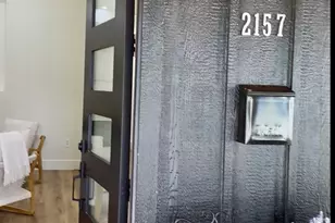 2157 Clarksville St, Paris, TX 75460 - Photo 2