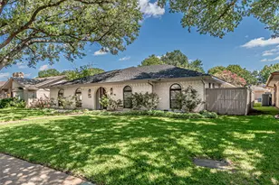 7229 Whispering Pines Dr, Dallas, TX 75248 - Photo 2