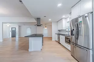 7229 Whispering Pines Dr, Dallas, TX 75248 - Photo 18