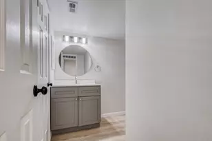 2201 Wolf St, Dallas, TX 75201 - Photo 20