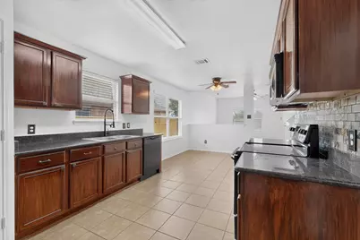 2123 Meadow View Drive, Princeton, TX 75407 - Photo 14