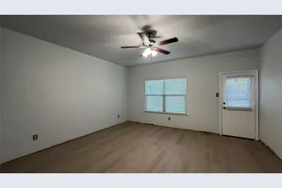 2123 Meadow View Drive, Princeton, TX 75407 - Photo 6