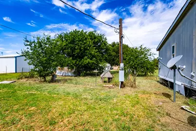 902 Commerce Street, Newcastle, TX 76372 - Photo 16