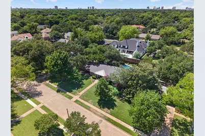 7141 Twin Tree Lane, Dallas, TX 75214 - Photo 4