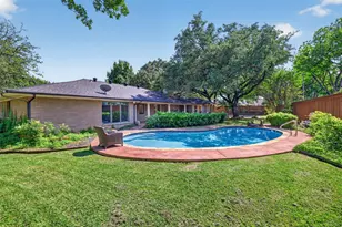 7141 Twin Tree Ln, Dallas, TX 75214 - Photo 18