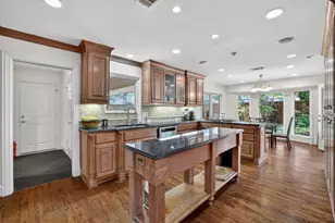 7141 Twin Tree Ln, Dallas, TX 75214 - Photo 12