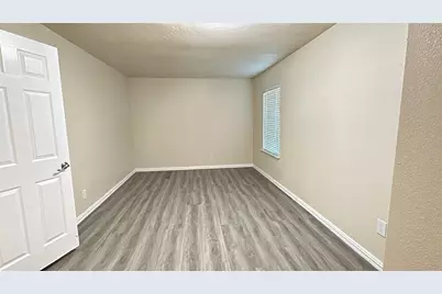 4706 Sachse Road, Sachse, TX 75048 - Photo 18