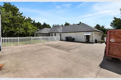 401 Rugged Drive, Red Oak, TX 75154 - Photo 34