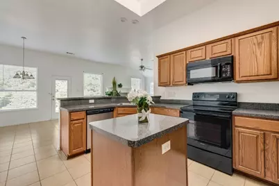 3148 Silver Creek Drive, Mesquite, TX 75181 - Photo 6
