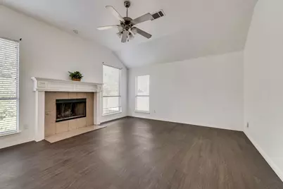 3148 Silver Creek Drive, Mesquite, TX 75181 - Photo 4