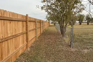1114 Spring Flower Dr, Krum, TX 76249 - Photo 32