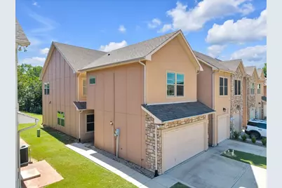 1523 Cozy Drive, Fort Worth, TX 76120 - Photo 2