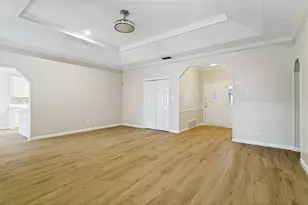 7604 Blossom Dr, Fort Worth, TX 76133 - Photo 6