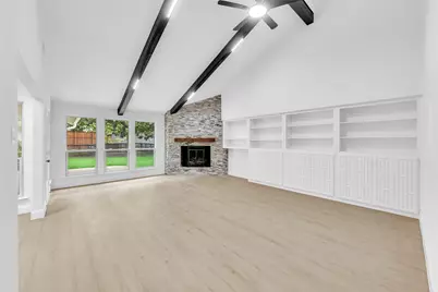 13826 Wooded Creek Court, Farmers Branch, TX 75244 - Photo 6