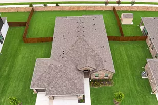 1813 Hidden Crk Dr, Midlothian, TX 76065 - Photo 2