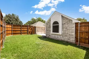 6610 Falcon St, Rowlett, TX 75089 - Photo 2