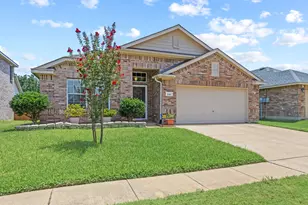 714 Bastrop Dr, Arlington, TX 76002 - Photo 2