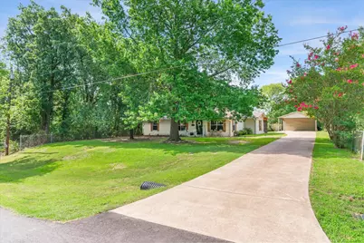 720 E High Street, Grand Saline, TX 75140 - Photo 2