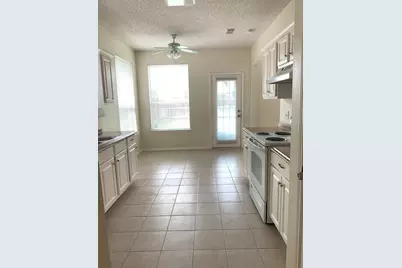 205 Branch Bend, Euless, TX 76039 - Photo 12