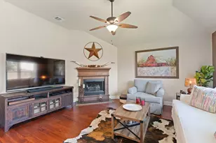 8436 Hawks Nest Dr, Fort Worth, TX 76131 - Photo 4