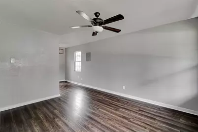 412 E Fogg Street, Fort Worth, TX 76110 - Photo 6