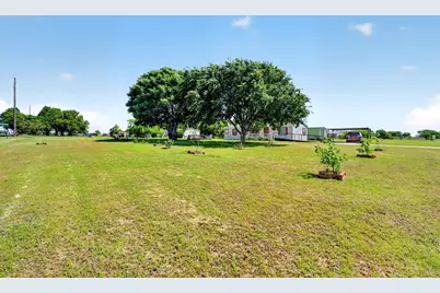 103 Anvil Court, Weatherford, TX 76088 - Photo 32