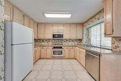 1936 Robin Lane, Flower Mound, TX 75028 - Photo 8