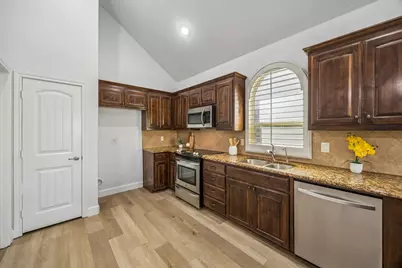 10445 Merced Lake Road, Fort Worth, TX 76177 - Photo 8
