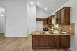 10445 Merced Lake Rd, Fort Worth, TX 76177 - Photo 4