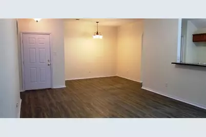 100 Commonwealth Circle, Waxahachie, TX 75165 - Photo 6