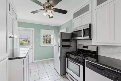 5834 Goodwin Avenue, Dallas, TX 75206 - Photo 16