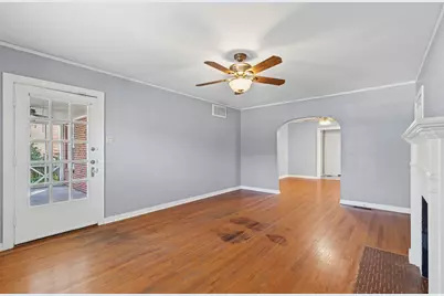 5834 Goodwin Avenue, Dallas, TX 75206 - Photo 6
