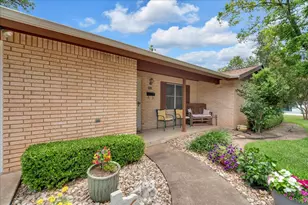 419 S Williams St, Hamilton, TX 76531 - Photo 6