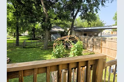 308 N San Jacinto Street, Whitney, TX 76692 - Photo 32