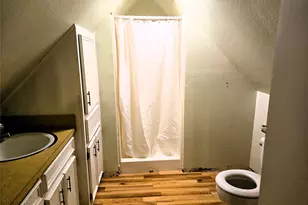 308 N San Jacinto St, Whitney, TX 76692 - Photo 18