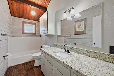 914 Kiowa Drive W, Lake Kiowa, TX 76240 - Photo 18