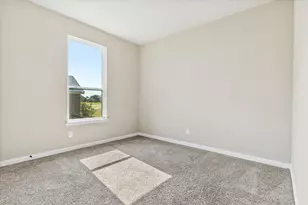 1011 Northern Oaks Ct, Springtown, TX 76082 - Photo 16