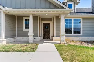 1011 Northern Oaks Ct, Springtown, TX 76082 - Photo 4
